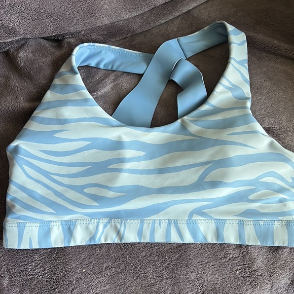 Bundle Nike Sports Bra & Old Navy ☘️ - Picture 9 of 11